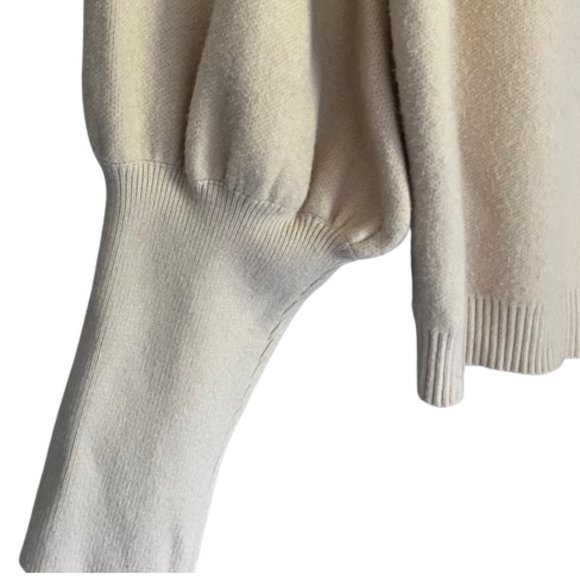 Fashion Nova Cream Sweater, Size XL - Picture 9 of 10